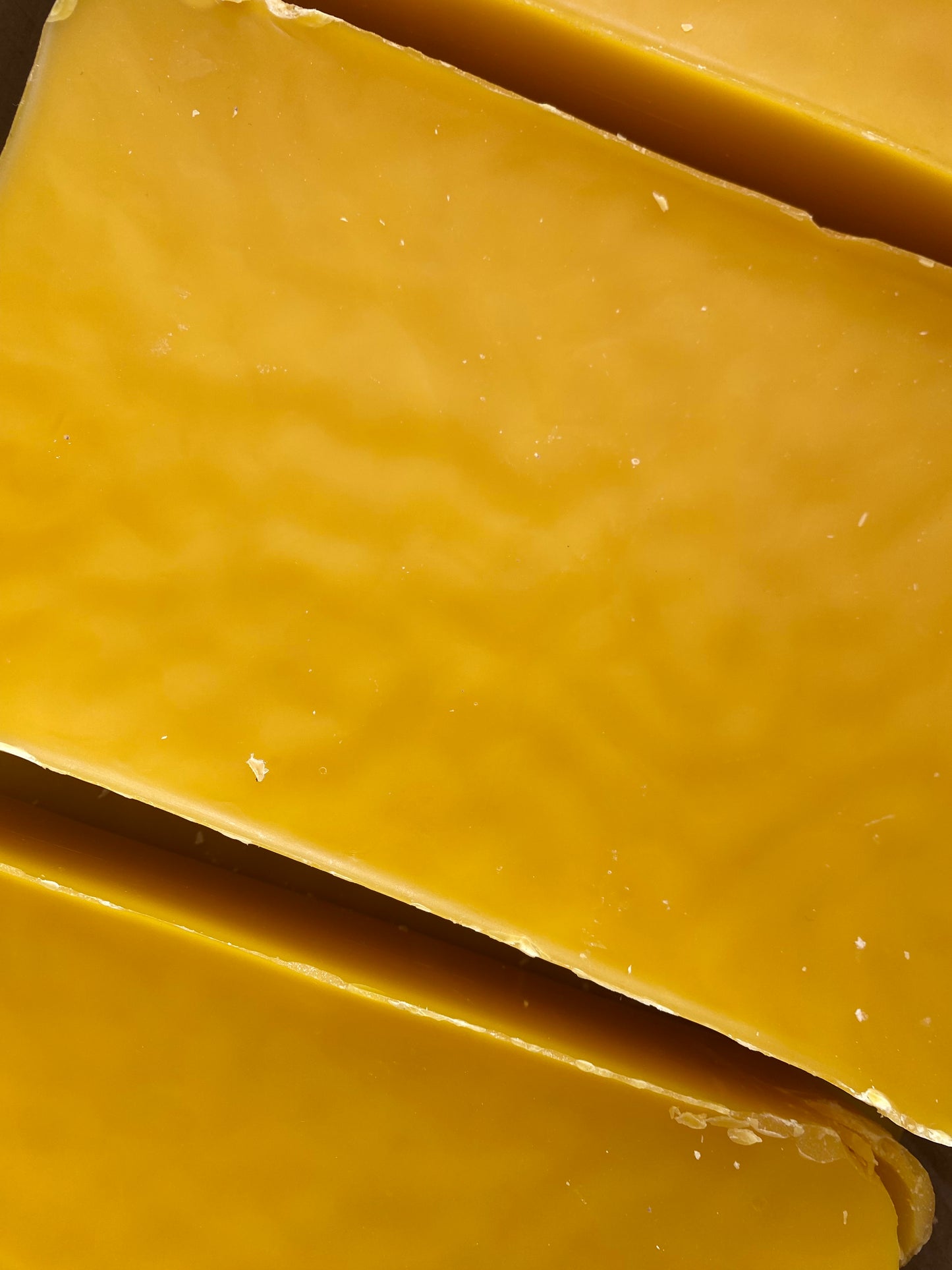 Beeswax Blocks (1kg)